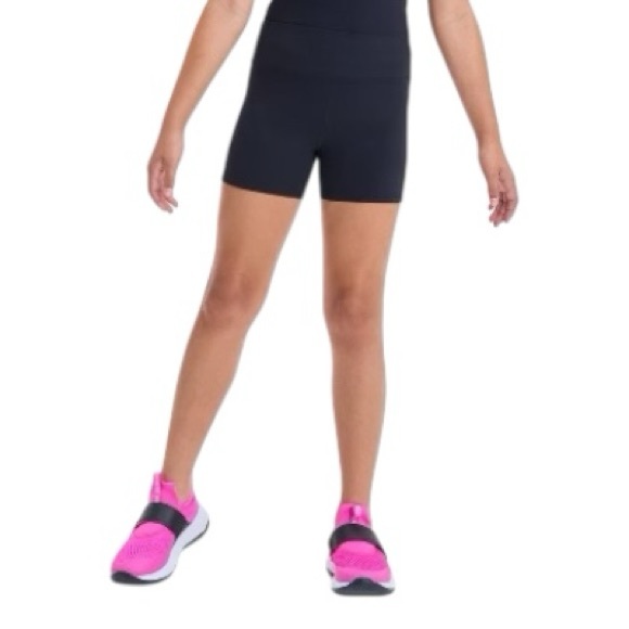 5/$25 All In Motion Black Tumble Shorts - Picture 1 of 5